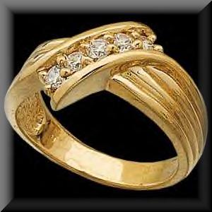 Diamond Diagonal Swirl Cluster Ring 14K