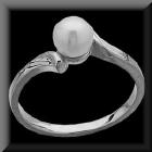 White gold cultured Pearl Ring